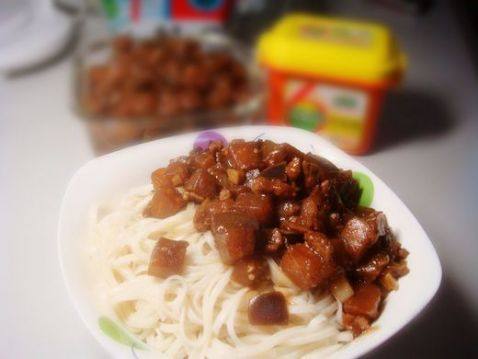 茄丁肉酱绿豆面步骤12