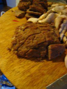 汉堡肉饼变身意面步骤1