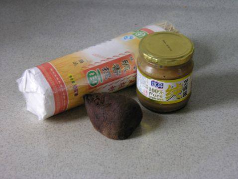 大头菜热干面步骤1