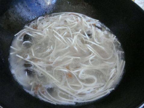 鸡汤面步骤5