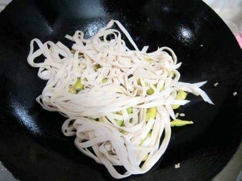 家雀蛋儿烩面步骤9