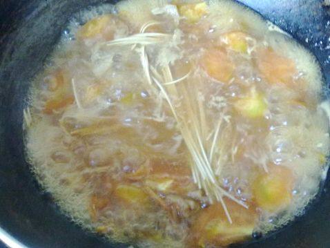 西红柿牛腩面步骤3