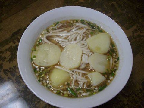 土豆汤面步骤7