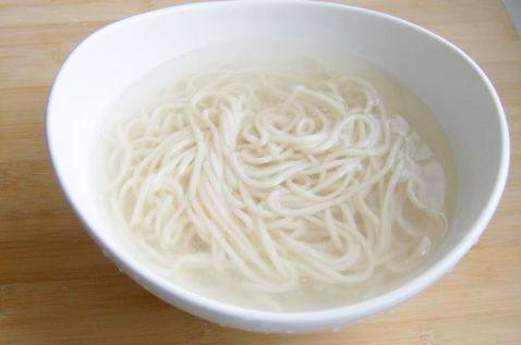 蟹籽炸酱面步骤15