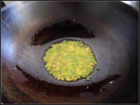 酱香鱼拌面步骤3