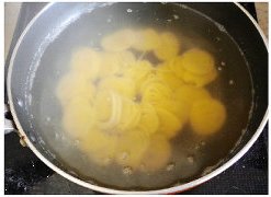 鱼香鱼面步骤1