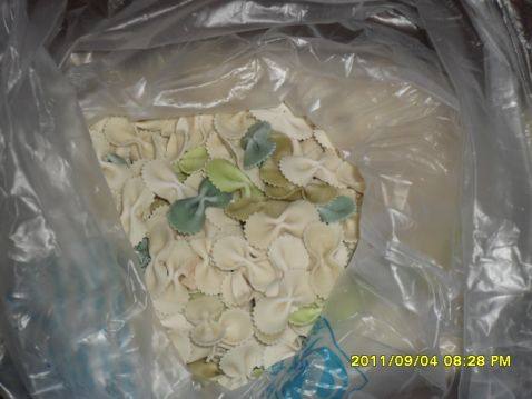 鸡蛋蝴蝶面步骤1