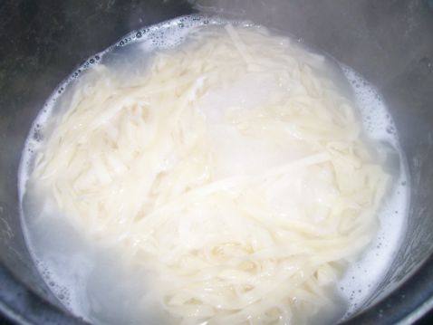 肉末炸酱面步骤8
