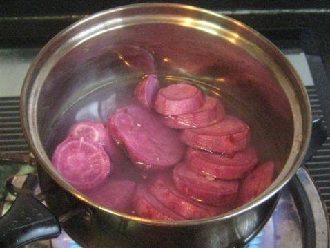 紫薯宽面步骤2