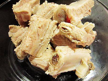排骨土豆蒸面步骤2