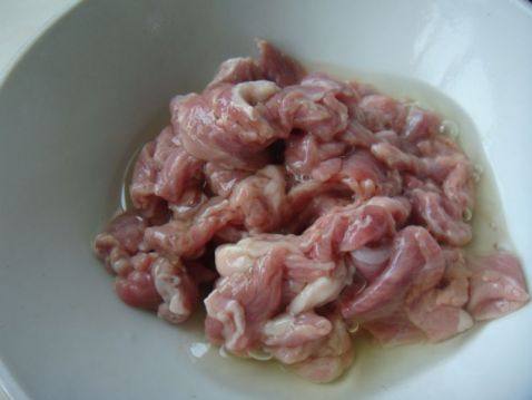 番茄牛肉鱼儿面步骤4