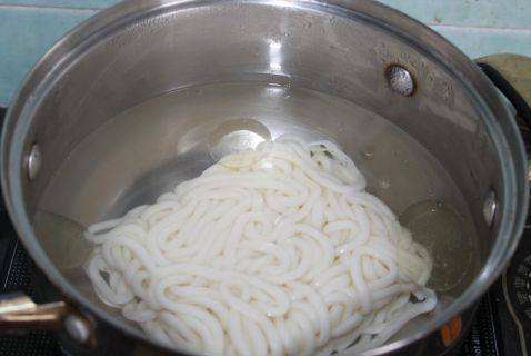 鸡蛋乌冬面步骤2