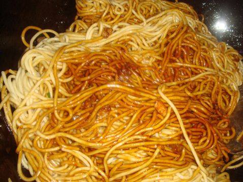 青菜肉丝炒面步骤5