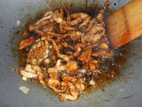 香菜肉丝面条步骤2