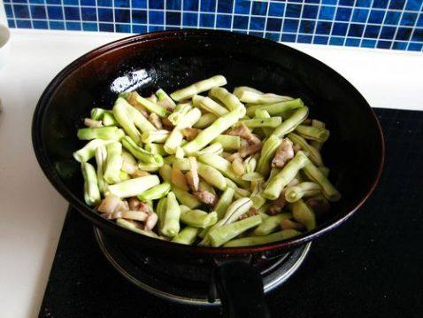 芸豆焖面步骤6