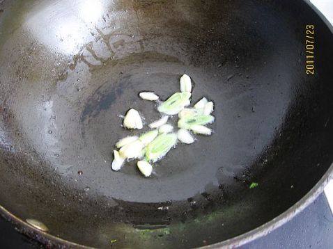 生菜炝锅面步骤3