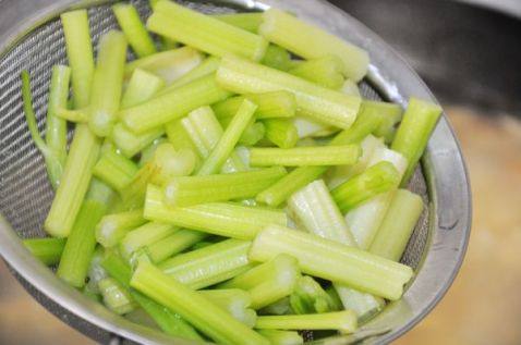 鲜味汤米面步骤6