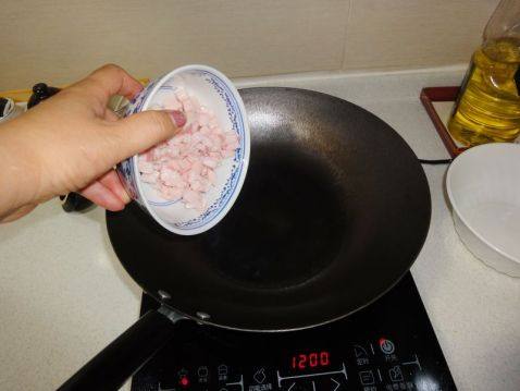 茄丁肉酱面步骤2