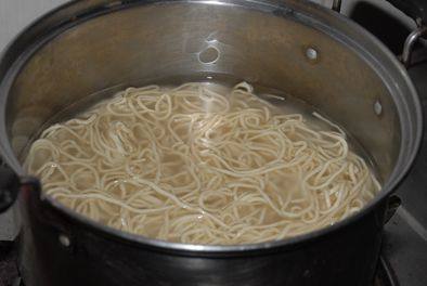 肉酱汤面步骤2