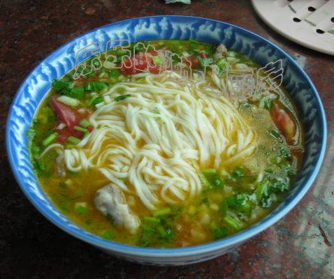 番茄猪肉汤面步骤5
