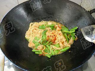 经典再现之四季豆焖面步骤9