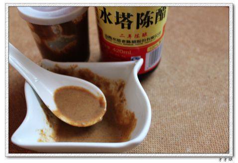 下火天吃凉面步骤3