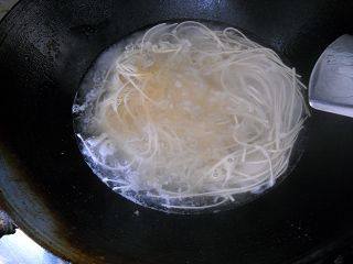 小葱鸡蛋茄汁面步骤9