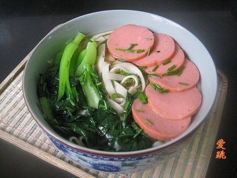 火腿肠青菜面步骤5