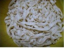 肉丝鸡蛋炒面步骤4