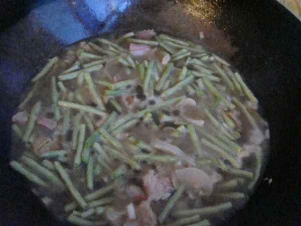 （原创首发）豆角焖面步骤7