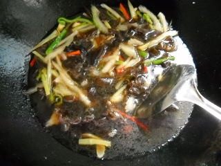 手擀玉米面步骤11