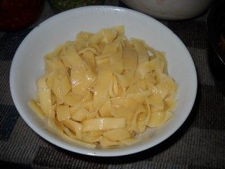 手擀玉米面步骤15