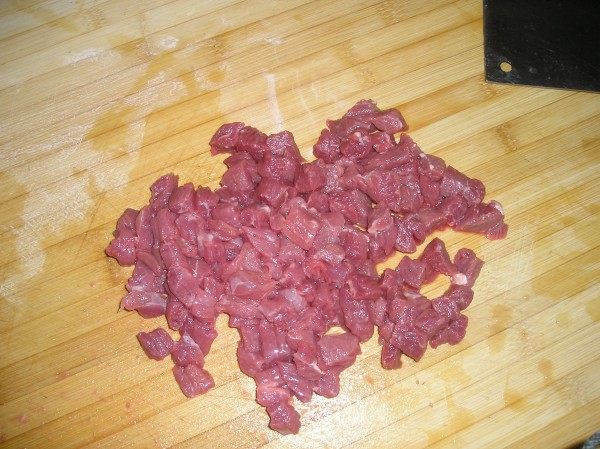 卤汁牛肉拉面步骤1