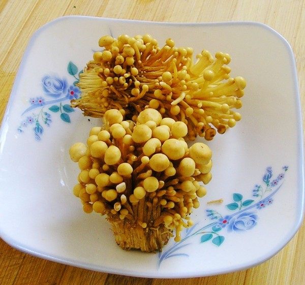 菠菜热汤面步骤8