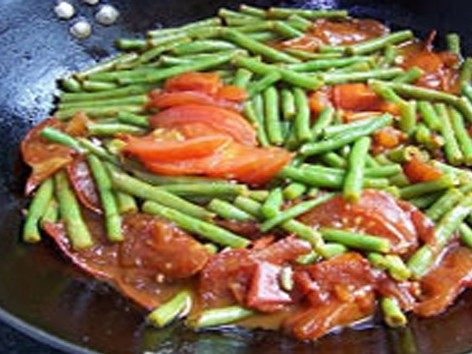 西红柿豆角炒面步骤3