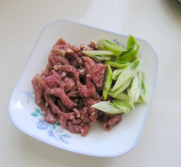 牛肉炝锅面步骤2