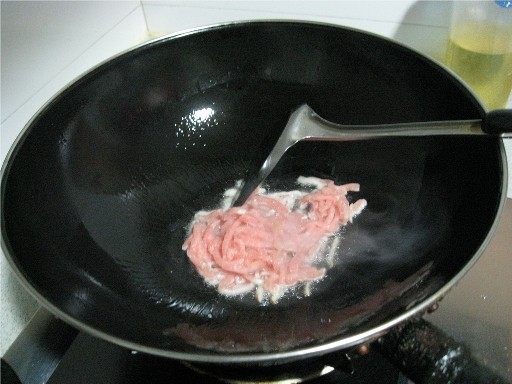 青椒肉丝面步骤2