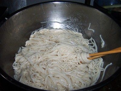 麻辣凉面步骤2