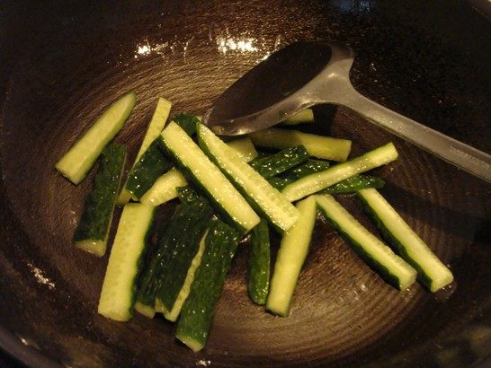 三鲜素炒面步骤4