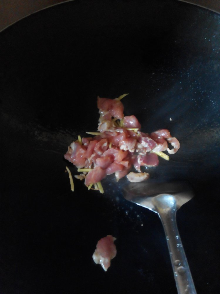 豆芽炒河粉步骤6