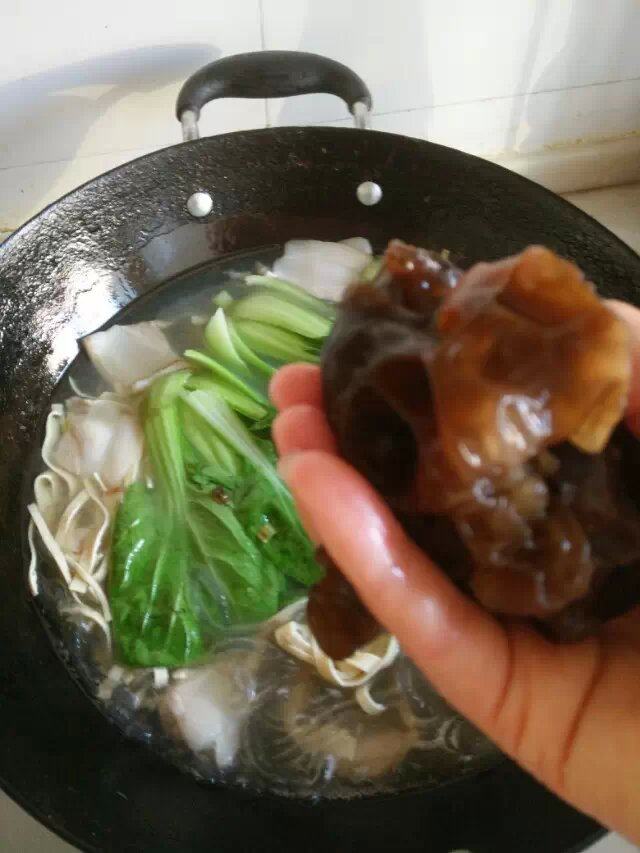 高汤酸辣粉步骤19