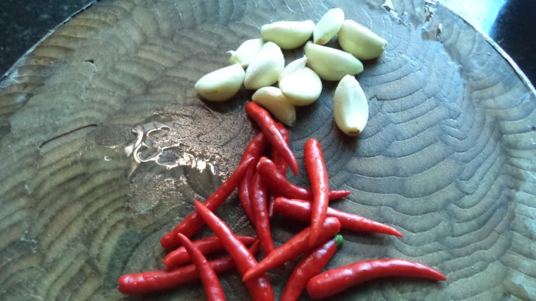 虾味蒜香粉丝步骤2