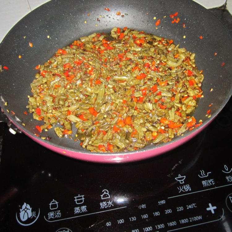 米椒豆角拌粉步骤10
