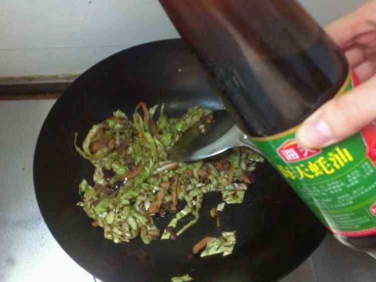 肉丝炒米粉步骤11