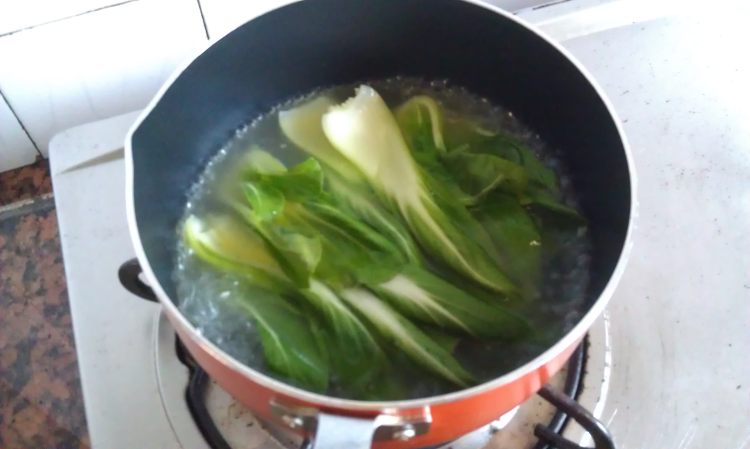 牛肉汤粉步骤5