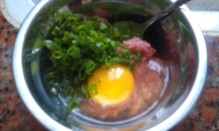 肉末蒸肠粉步骤3