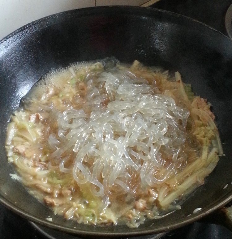 肉丝炒粉步骤10