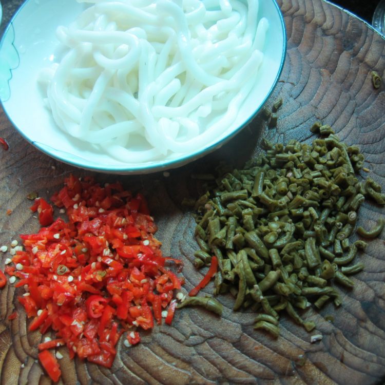 咸菜粉条步骤2