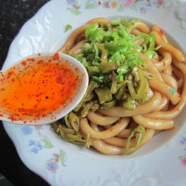 炝酸辣土豆粉步骤7