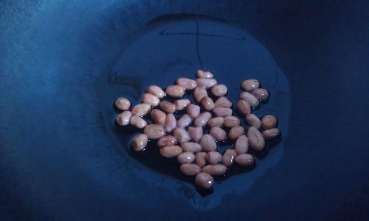 酸豆角汤米粉步骤1
